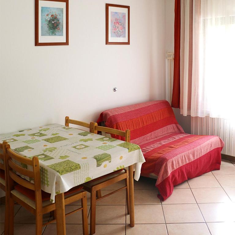 Apartments Silva Pola Esterno foto